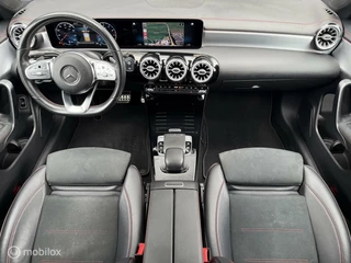 Mercedes-Benz CLA Mercedes CLA-klasse 200 AMG Panodak Wide Screen Navi Carplay Sfeer Camera 19 inch - afbeelding nr 4
