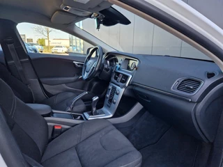 Volvo V40 Volvo V40 2.0 T2 /88dkm /12maanden garantie - afbeelding nr 17