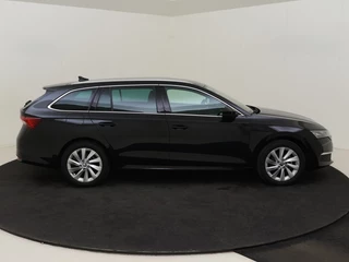 Škoda Octavia Škoda Octavia Combi 150PK AUTOMAAT ADAPTIVE | WINTERPACK | CAMERA | NAVI | KEYLESS! - afbeelding nr 6