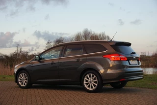 Ford Focus Ford Focus Wagon 1.0 125PK Titanium | Magnetic Grey | Half-leder/Xenon/Winterpack/Trekhaak/Nw.Distributie - BOMVOL! - afbeelding nr 9