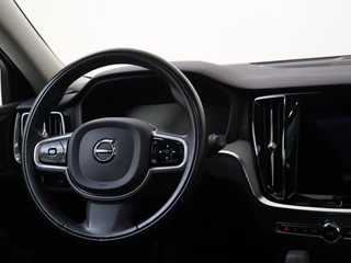 Volvo V60 Volvo V60 Cross Country 2.0 B5 AWD Pro | Stoelmassage | Nappa Leder | H&K Audio | - afbeelding nr 11