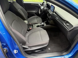 Ford Focus Ford Focus Wagon 1.5 EcoBoost ST Line Business - afbeelding nr 66