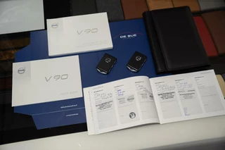 Volvo V90 Volvo V90 2.0 T5 Momentum Org NL NAP 2e Eig Luxury line 360 camera HUD Pano CarPlay Trekhaak Dealer onderhouden - afbeelding nr 48