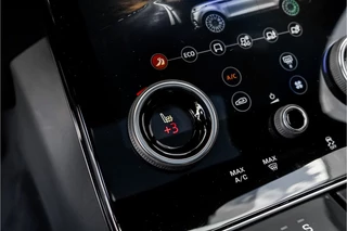 Land Rover Range Rover Velar Land Rover Range Rover Velar 2.0 AWD R-Dynamic Pano Camera Leder Meridian 21