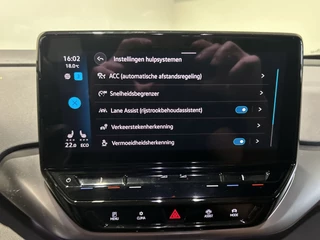 Volkswagen ID.4 | Trekhaak | Two Tone | Parkeercamera  SoH (batterijcheck) 92,47 % score! - afbeelding nr 24