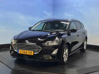 Ford Focus Ford Focus Wagon 1.0 EcoBoost Hybrid Trend Edition Business Airco | Cruise | Navi | Camera | Trekhaak - afbeelding nr 2