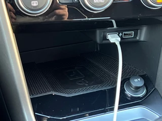 Volkswagen T-Roc Volkswagen T-Roc 1.5 TSI Style Business | Adaptive Cruise Control | Apple CarPlay/Android Auto | Climate Control | Camera - afbeelding nr 31