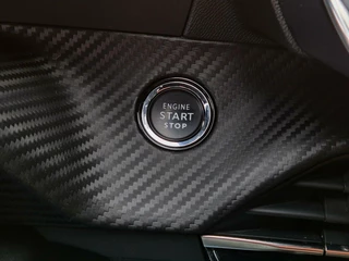 Peugeot 208 Peugeot 208 1.2 GT-Line Allure |Leer|Carplay|360Cam|Nav|LED - afbeelding nr 19