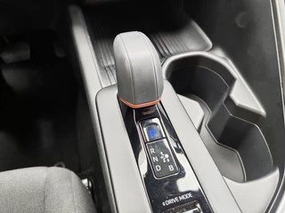 Toyota C-HR Toyota C-HR 1.8 Hybrid 140 Dynamic | Sensoren v/a | Keyless Entry | Stoelver - afbeelding nr 19