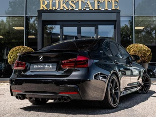 BMW 3 Serie BMW 3-serie 330e Centennial High Executive|PANO|M-SPORT|18'' - afbeelding nr 5