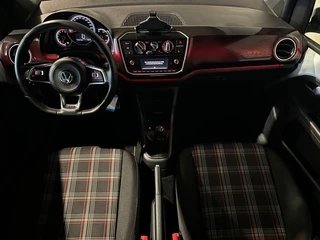 Volkswagen up! - afbeelding nr 2