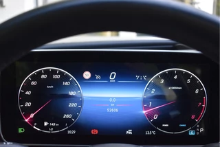 Mercedes-Benz C-Klasse Mercedes-Benz C-Klasse 200 AMG Line | NL-Auto | Open dak | HUD | 360 gr.camera | Trekhaak | Keyless | Mem.stoelen | Full LED | Vol - afbeelding nr 48