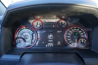 Dodge Ram 1500 Dodge RAM 1500 5.7 V8 Rebel/Luchtvering/Full options!! 1j Garantie! - afbeelding nr 10