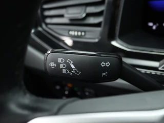 Volkswagen Taigo Volkswagen Taigo 1.0 TSI Life | Trekhaak | Adaptive cruise control | Navigatie - afbeelding nr 25