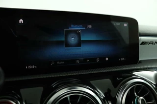 Mercedes-Benz A-Klasse Mercedes Aklasse 200 Widescreen AMG Leder Pano Velgen 163pk - afbeelding nr 22