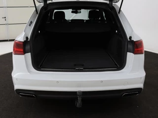 Audi A6 Audi A6 2.0 TFSI quattro S line | Stoelverwarming |  Trekhaak | Leder/Alcantara | Camera | Navigatie | Achterbankverwarming | 20'' lichtmetalen velgen | Xenon | Parkeerhulp | Bluetooth - afbeelding nr 11