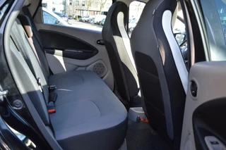 Renault ZOE Renault Zoe Q210 Zen Quickcharge 22 kWh Koop Accu!Camera|Nap - afbeelding nr 23