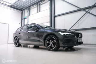 Volvo V60 Volvo V60 2.0 D3 Momentum | stoel + stuur verwarming | trekhaak | leder | LED | Pine Grey | NL auto NAP | automaat | Dealer oh | VC | Navigatie | - afbeelding nr 39