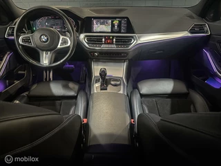 BMW 3 Serie BMW 3-serie M 320i xDrive High Executive - afbeelding nr 4