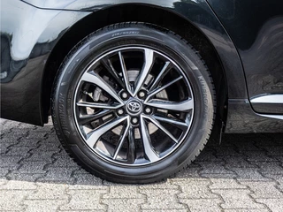 Toyota Avensis Toyota Avensis Touring Sports 1.8 VVT-i SkyV. Ed. - afbeelding nr 16