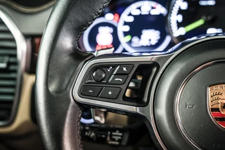 Porsche Cayenne Porsche Cayenne 3.0 E-Hybrid Platinum Edition|Innodrive|Pano - afbeelding nr 43