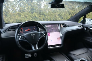 Tesla Model X Tesla Model X P100D Performance + 6p. 613+ PK Autopiloot|Alcantara hemelb.|A cruise|Carbon|Elektrisch sluitende deuren|22Inch|Panodaken|Trhk|Luchtvering|Sfeer verlichting|Cameras|stuur, Stoelverwarming, koeling|Trekgewicht 2250 kg - afbeelding nr 13