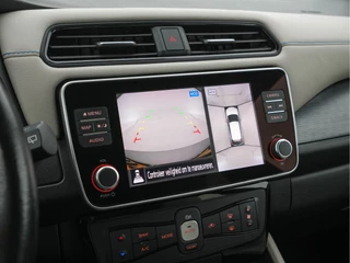 Nissan Leaf Nissan Leaf N-Connecta 40 kWh (INCL-BTW)  Aut. *ADAPTIVE-CRUISE | NAVI-FULLMAP | SURROUND-VIEW | CARPLAY | KEYLESS | BLIND-SPOT |  DIGI-COCKPIT | COMFORT-SEATS | DAB | ECC | PDC | HEATED-SEATS | 17
