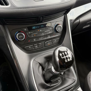 Ford Kuga Ford Kuga 1.5 EcoBoost ST Line | Camera | Dealer Onderhouden - afbeelding nr 12