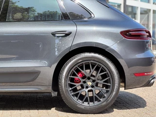 Porsche Macan Porsche Macan 3.0 GTS Burmester ACC Pano Cognac L Chrono Vol geoptioneerd Onderhoudshistorie Distronic Flippers Stoelkoeling/verwa - afbeelding nr 31