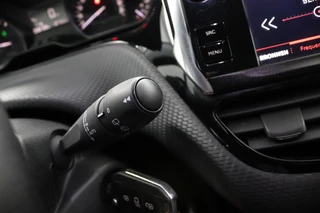 Peugeot 208 Peugeot 208 1.2 PureTech GT-line*CAMERA*ECC*CARPLAY* - afbeelding nr 32