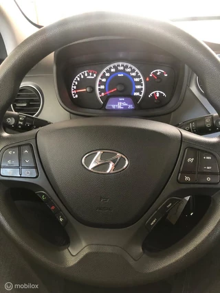 Hyundai i10 Hyundai i10 1.0i i-Premium 5.Drs Airco Ecc Navi Cruise Contr - afbeelding nr 7