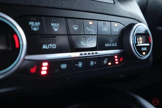 Ford Kuga Ford Kuga 2.5 PHEV ST-Line / Trekhaak / Camera / Stoel+stuur+ruit verwarmd / 1e eigenaar - afbeelding nr 21