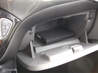 Opel Corsa Opel Corsa 1.4-16V Design Edition - afbeelding nr 20