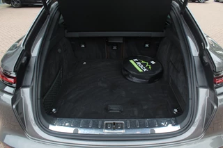 Porsche Panamera Porsche Panamera Sport Turismo 2.9 4 E-Hybrid / Panoramadak / 360Camera / Achterasbesturing / 21'' / Sportdesign + Chrono / Bose / Sportuitlaat / Luxe Leder / DAB / Stuurverwarming / Stoelverwarming 4x / Navigatie / DAB / Cruise Control - afbeelding nr 16