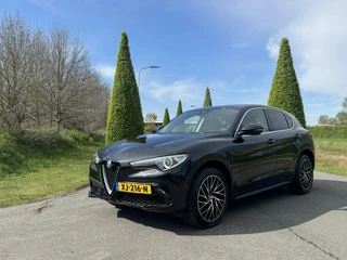 Alfa Romeo Stelvio Alfa Romeo Stelvio 2.0 T Q4 Luxery, 320pk, 20 inch, top!! - afbeelding nr 2