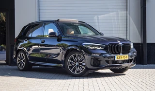 BMW X5 XDrive45e High Executive / Pano / Trekhaak / Stoelkoeling