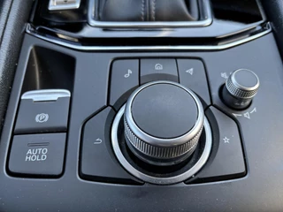 Mazda CX-5 Mazda CX-5 2.0 e-SkyActiv-G M Hybrid 165 Newground 1e Eig., Dealer ond., Leer/ Alcantara, Trekhaak, Elektr. a.klep, Keyless Entry, Stoel & Stuurverw.,Navigatie, Carplay/ Android Auto, A.rij-camera. - afbeelding nr 15