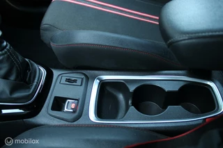Opel Corsa Opel Corsa 1.2 GS Line 100 PK, Sport stoelen, Cruise, App connect, Navi, Airco, 16 inch Lmv. - afbeelding nr 24