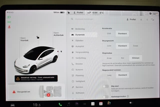 Tesla Model 3 TREKHAAK/LEDER/AUTOPILOT - afbeelding nr 24