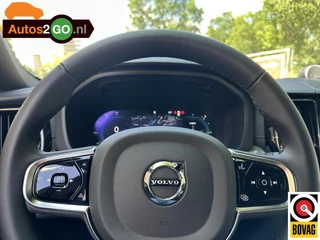 Volvo XC60 Volvo XC60 2.0 T6 Plug-in hybrid AWD Ultimate Black Edition I Luchtvering I B&W Sound I Head up display I - afbeelding nr 13