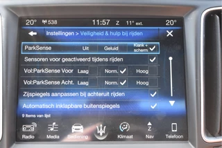 Maserati Levante | Luchtvering | Pano.dak | Camera | Keyless | DAB | Carplay | LED / Xenon | 20