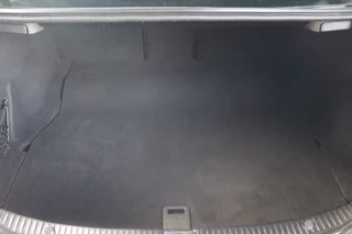 Mercedes-Benz C-Klasse Mercedes-Benz C-Klasse 180 | Geen import | Schuifdak | Cruise | Navi - afbeelding nr 10