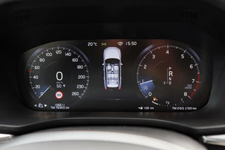 Volvo XC60 Volvo XC60 2.0 T4 Inscription /PANODAK/MEMORY/CAMERA/HUD/STOELVERW./KEYLESS/CARPLAY! - afbeelding nr 16