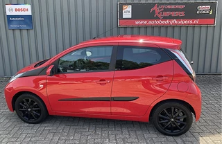 Toyota Aygo Toyota Aygo 1.0 VVT-i x-play Lm.Velgen.Camera.Airco.Electr.pakket.Apple carplay - afbeelding nr 4