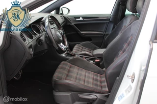 Volkswagen Golf Volkswagen Golf 2.0 TSI GTI Performance I PANO I LED - afbeelding nr 16