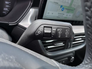 Ford Focus 1.0 EcoBoost 125pk Hybrid Titanium X | Navi | Apple Carplay + Android Auto | Clima | Cruise | Led Koplampen | Pdc V+A+Camera | Stoel+Stuurwielverwarming | Privacy Glass | 16''lm - afbeelding nr 17