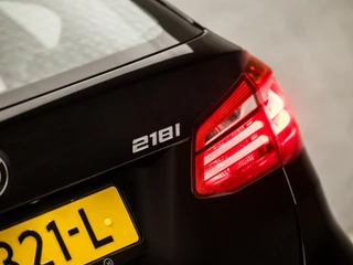 BMW 2 Serie Automaat (NAVIGATIE, CLIMATE, PARKEERSENSOREN, LED KOPLAMPEN, SPORTSTOELEN, CRUISE, TREKHAAK, ELEK ACHTERKLEP, NIEUWSTAAT) - afbeelding nr 30
