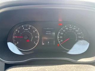 Dacia Duster Dacia Duster 1.3 TCe Prestige | Trekhaak | Climate controle | 1500kg Trekgewi - afbeelding nr 17