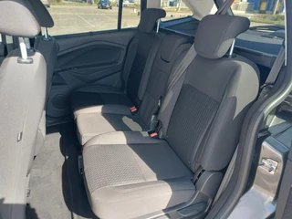 Ford Grand C-Max Ford Grand C-Max 1.0 Titanium, airco,cruise,navigatie/camera,stoel/stuurverwarming,voorruit verwarmd,parkeersensoren, - afbeelding nr 9