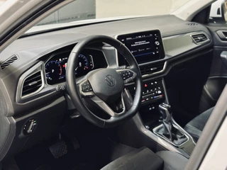 Volkswagen T-Roc | Massage | IQ | Beats | Trekhaak - afbeelding nr 14